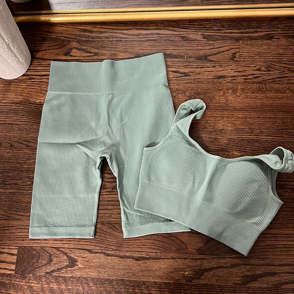 Sage green set